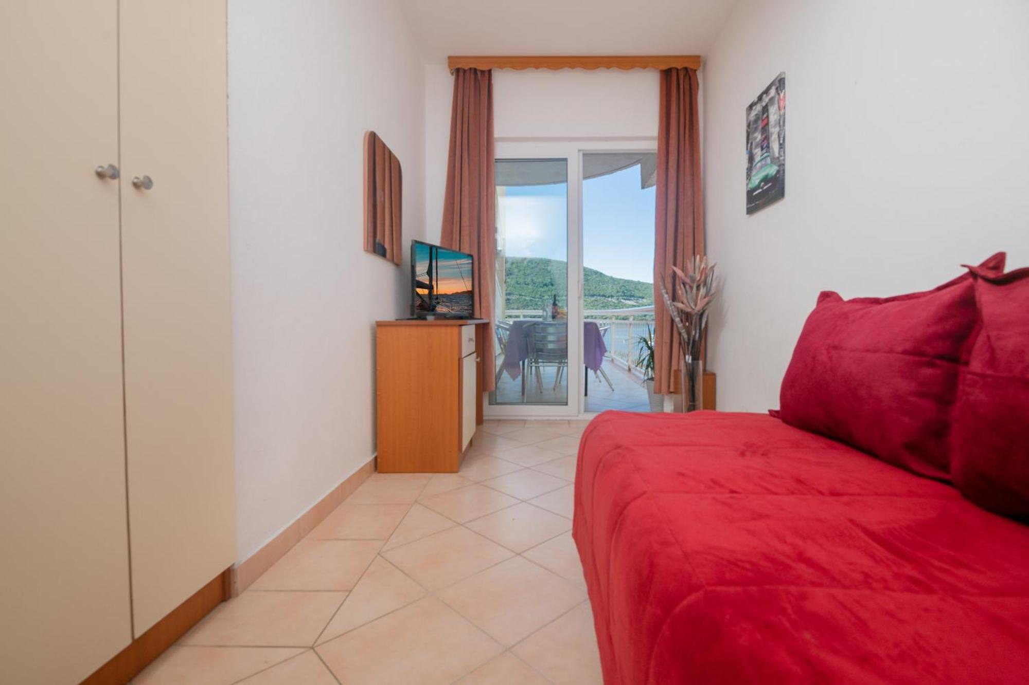 Apartments Matej Neum Pokoj fotografie